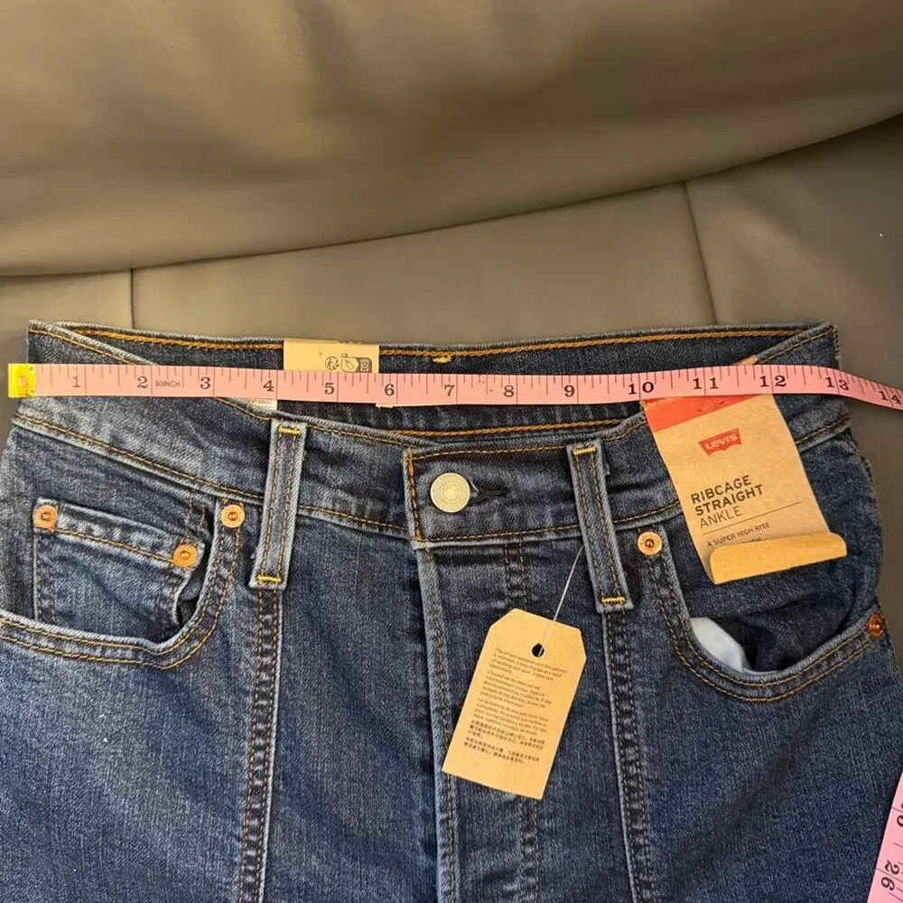 Levis elevate your